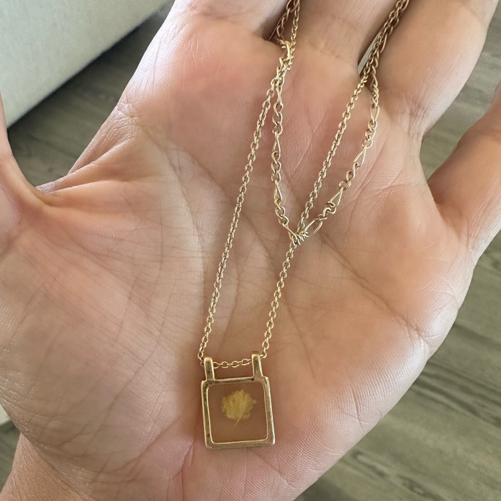 Pressed flower necklace